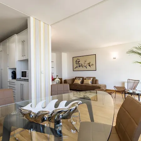 Apt In Oriente Duplex - Parque Das Nacoes * Lizbona